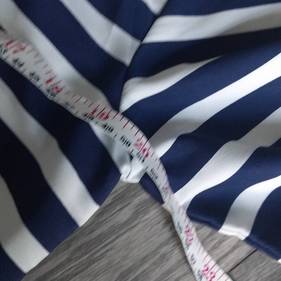 Beautiful  summer dress by Sferra👗🍀🍀 - Picture 7 of 12